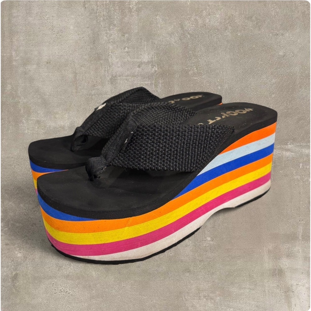 Rocket Dog rainbow platform flip flops size 9 Y2K chunky wedges